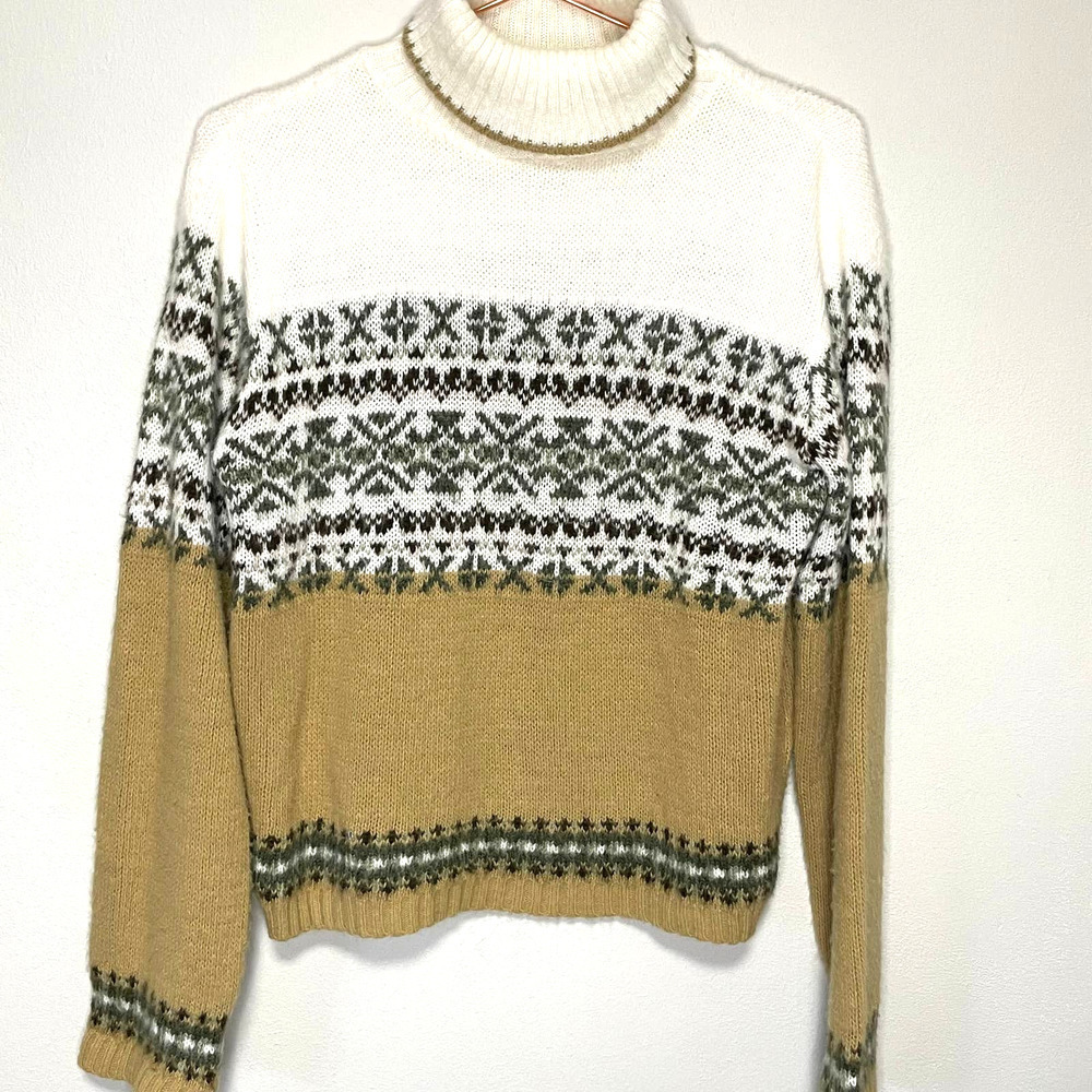 Vintage Arizona Jean Co. Womens Cowl Neck Geometric Cream White Design Sweater